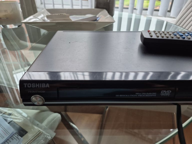 TOSHIBA DVD player