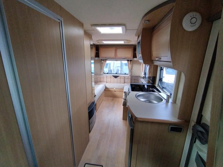 Bessacarr E460 2 berth  DIESEL MANUAL 2007/57