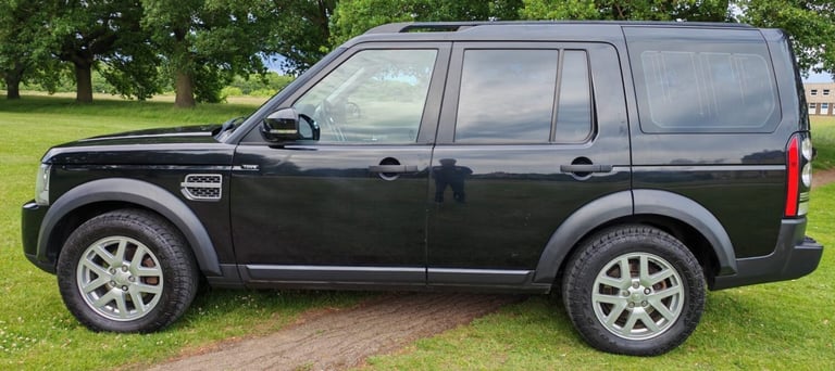 2015 LHD DISCOVERY 4, 3.0 TDV6 HSE, 7 SEATER. LEFT HAND DRIVE.
