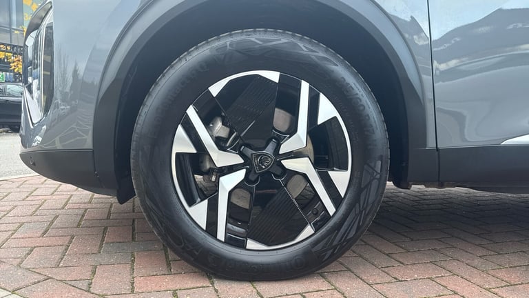 2024 Peugeot 2008 1.2 HYBRID GT SUV 5dr Petrol Hybrid e-DSC6 Euro 6 (s/s) (136 ps) SUV Hybrid Aut...