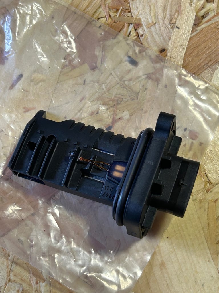Mass air flow sensor 