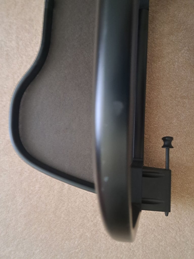 VW Beetle Cabriolet Wind deflector with bag