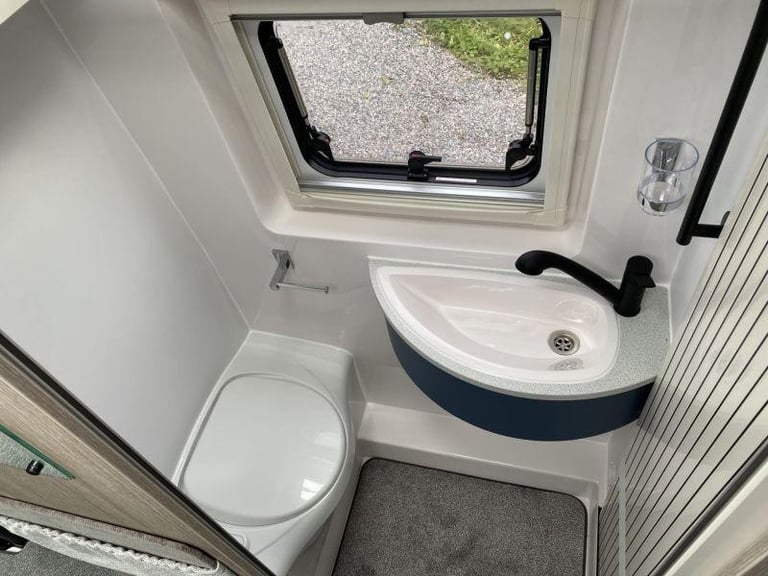 Wildax Europa XL Auto