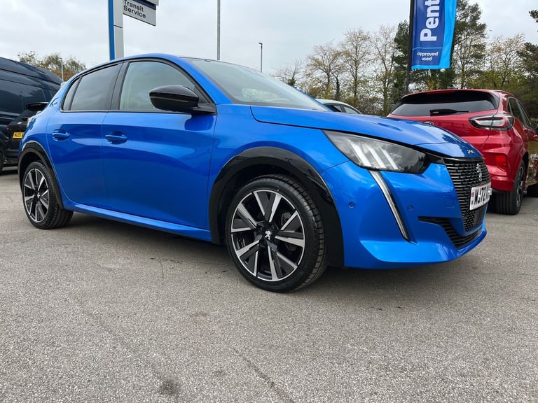  Peugeot 208 1.2 Puretech Gt Hatchback 5dr Petrol Eat Euro 6 s/s 130 Ps Petrol