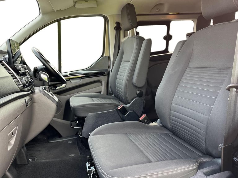 2020 Ford Transit Custom 320LWB Limited DCIV 2.0L 185PS AUTO Silver