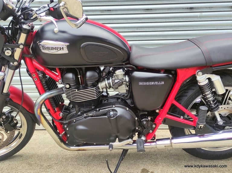 2013 Triumph Bonneville 865 SE