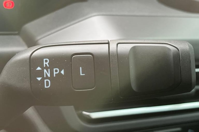 2025 Ford Tourneo Custom 2.5 PHEV 232ps H1 Titanium 8 seater Auto MPV PETROL/ELECTRIC Automatic