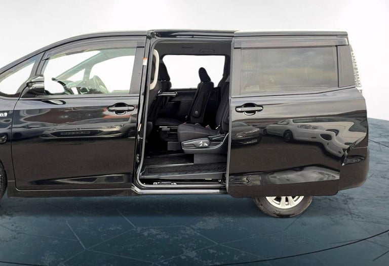 2019 Toyota Voxy Noah Hybrid 1.8 ZWR80 Auto Hybrid