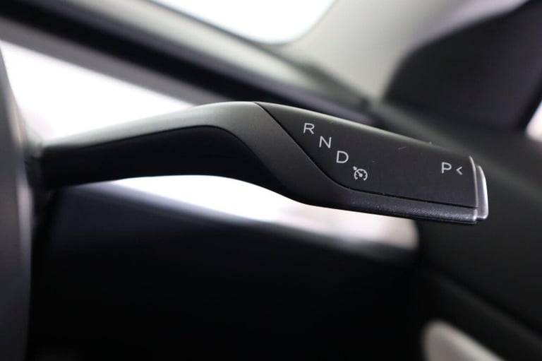 2019 Tesla Model 3 Performance AWD 4dr [Performance Upgrade] Auto SALOON ELECTRIC Automatic