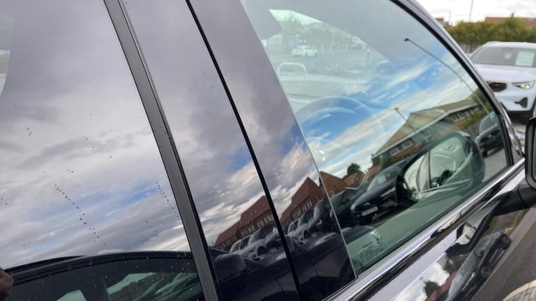 2024 Volvo XC40 Ultra B3 Mild hybrid ESTATE Petrol/Electric Hybrid Automatic