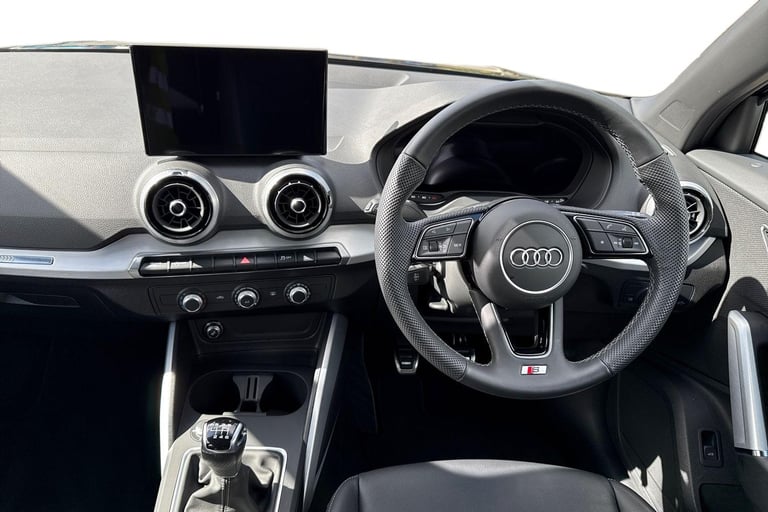 2025 Audi Q2 S line 30 TFSI  116 PS 6-speed SUV PETROL Manual