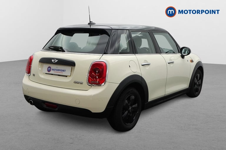 2016 MINI Hatch 1.5 Cooper 5dr Hatchback Petrol Manual