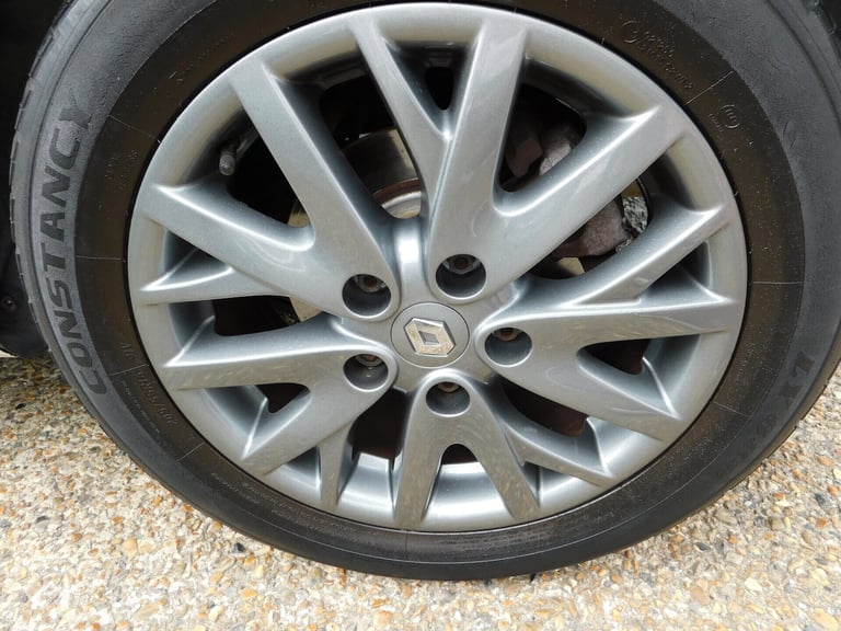 2013 Renault Megane KNIGHT EDITION ENERGY DCI S/S Coupe Diesel Manual
