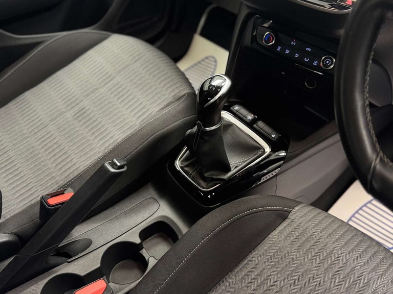 2019 Vauxhall Corsa 1.2 SE 5dr HATCHBACK PETROL Manual