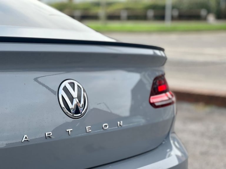 2020 Volkswagen Arteon 2.0 TSI R-Line Edition DSG Hatchback Petrol Automatic