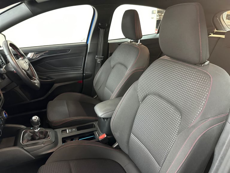 2019 Ford Focus 1.0 EcoBoost 125 ST-Line 5dr HATCHBACK PETROL Manual