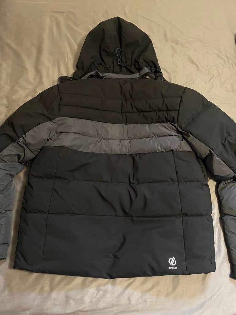 Dare 2b Waterproof Jacket – XL (As New)