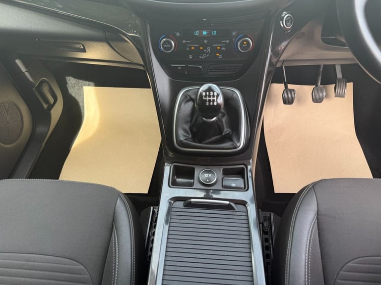 2018 Ford Kuga 1.5 TDCi Titanium SUV 5dr Diesel Manual Euro 6 (s/s) (120 ps) HATCHBACK Diesel Manual