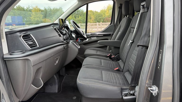 2022 Ford Transit Custom 2.0 EcoBlue 170ps Low Roof D/Cab Limited Van Auto PANEL VAN DIESEL Autom...