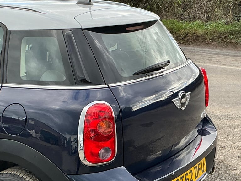 2012 MINI Countryman 1.6 Cooper Euro 5 (s/s) 5dr HATCHBACK Petrol Manual