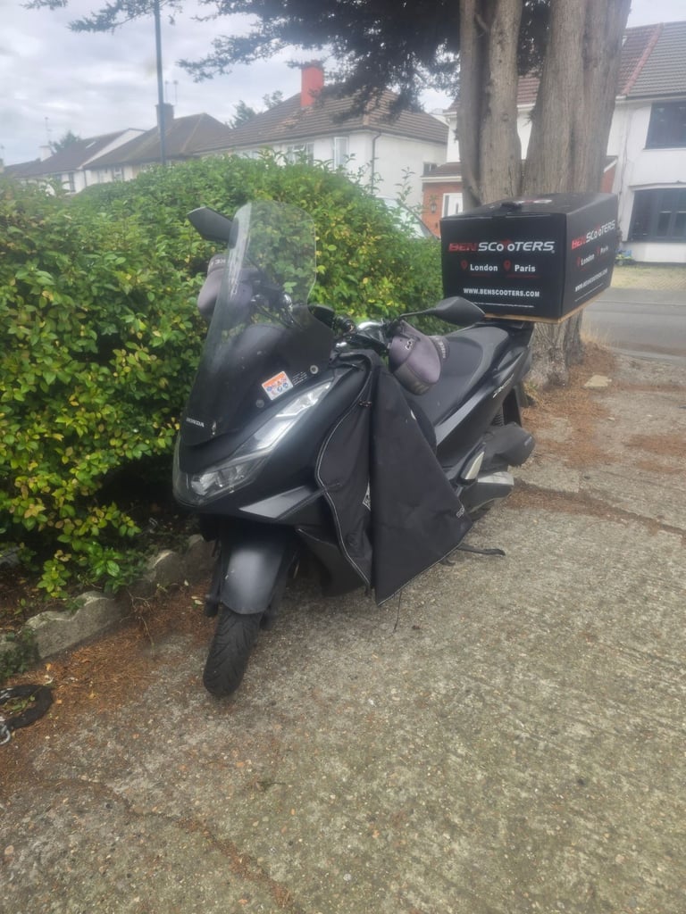 Honda, PCX, 2022, 125 (cc)