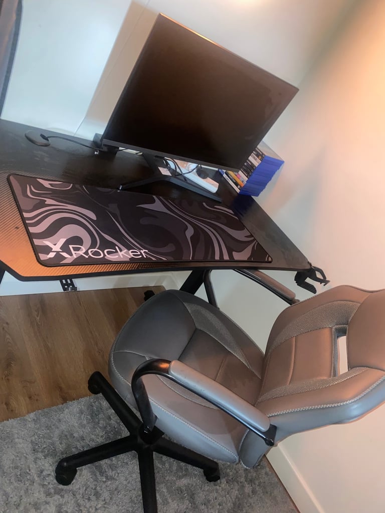 Samsung monitor - X rocker gaming station desk -  grey gaming chair 