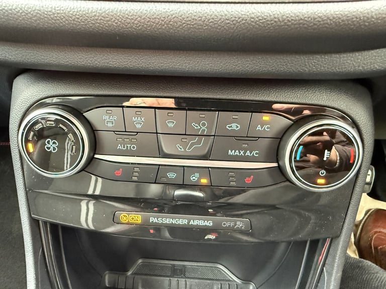 2024 Ford Puma 1.0T EcoBoost Hybrid mHEV ST 5dr DCT - Only 2,700 miles! Hatchback Petrol Automatic