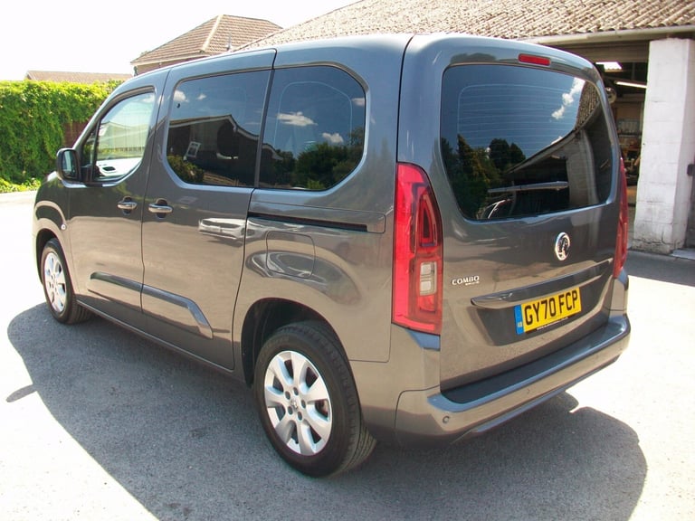 2020 Vauxhall Combo Life 1.2 Turbo Energy 5dr [7 seat] MPV Petrol Manual