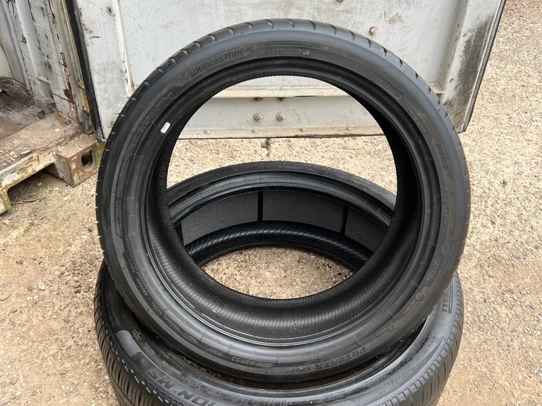 255 40 R20 101Y XL BRIDGESTONE POTENZA , Tread  5.1mm (E7338) Tested