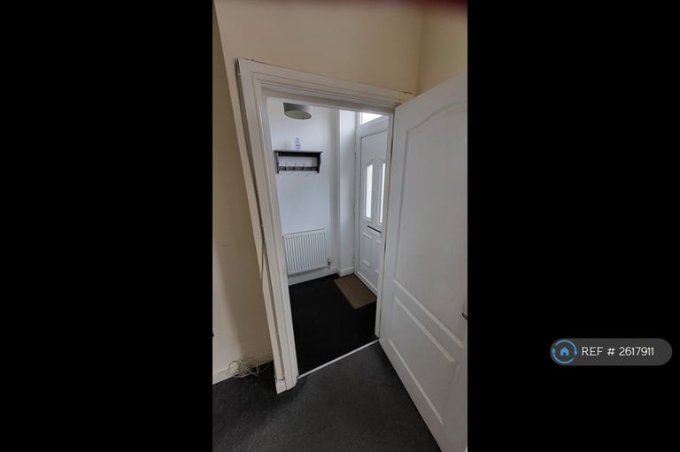 3 bedroom house in Mill Lane, Beverley, HU17 (3 bed) (#2617911)