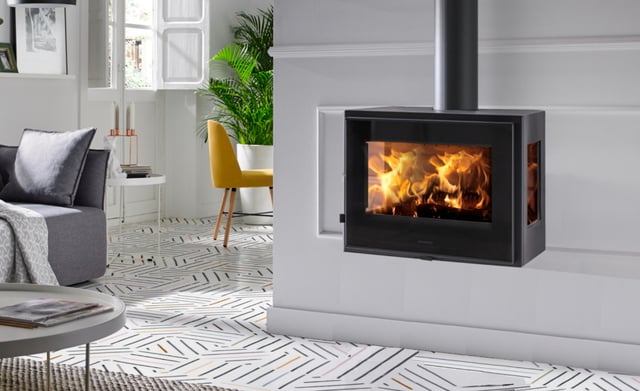 What to put behind a wood-burning stove? - Panadero