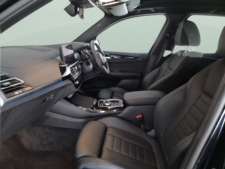 2025 BMW iX3 80kWh M Sport SUV 5dr Electric Auto (286 ps) - CARPLAY - DRIVING ASSISTANT  Suv Elec...