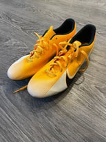 ** FOOTBALL Boots - Orange/White Perfect for muddy pitches **