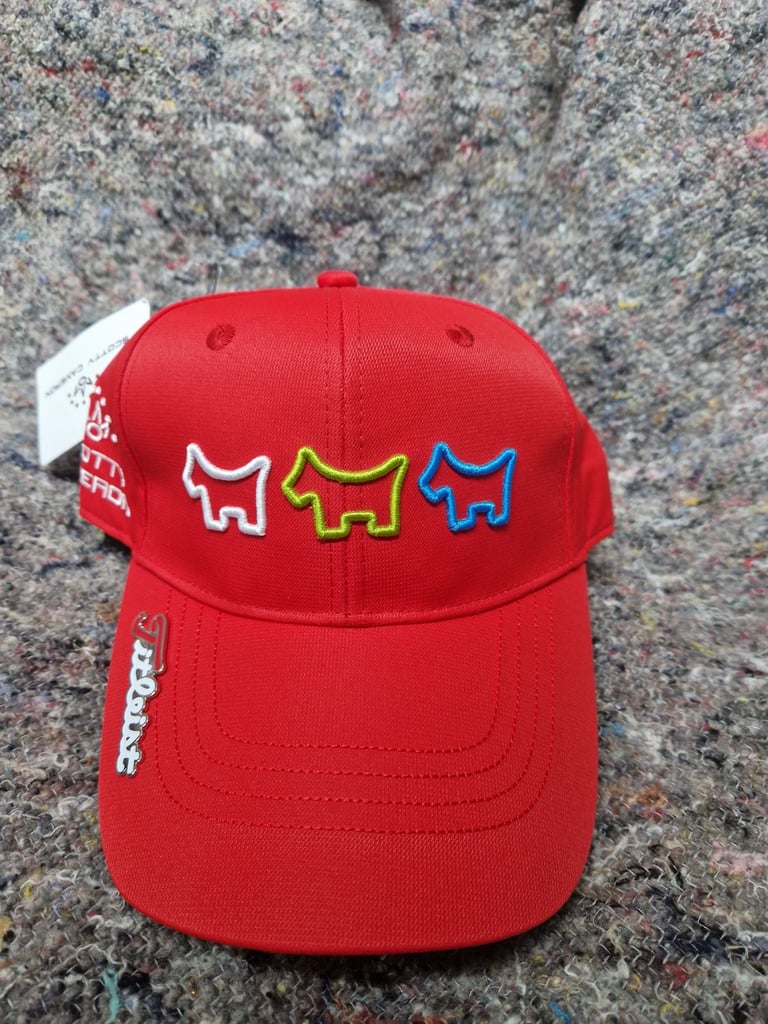 Scotty Cameron Golf Cap with magnetic ball marker 