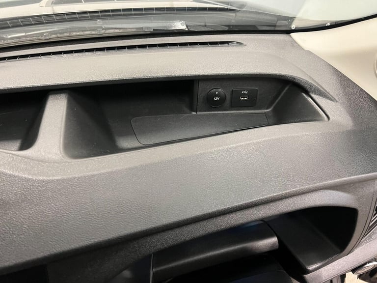 2022 Ford Transit 2.0 350 EcoBlue Leader RWD L4 H3 Euro 6 (s/s) 5dr Welfare Diesel Manual