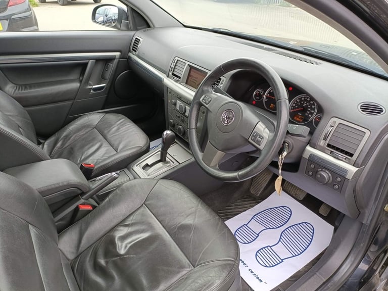 2007 Vauxhall Vectra 2.2i 16v Elite 5dr HATCHBACK Petrol Automatic