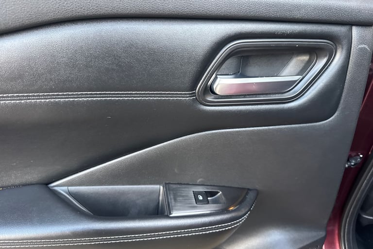 2022 Nissan Qashqai 1.3 DiG-T MH 158 N-Connecta 5dr Xtronic Hatchback Petrol Automatic