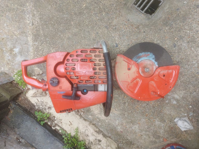 Petrol angle grinder and Chainsaw