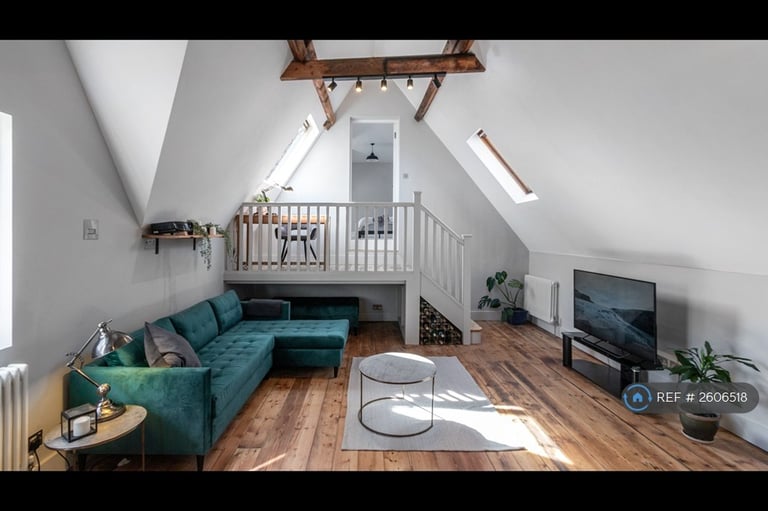 2 bedroom flat in St Ann's Tower, Leeds, LS6 (2 bed) (#2606518)