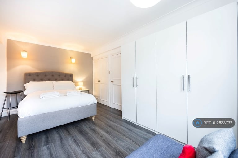 1 bedroom flat in Edgware Road, London, W2 (1 bed) (#2633737)