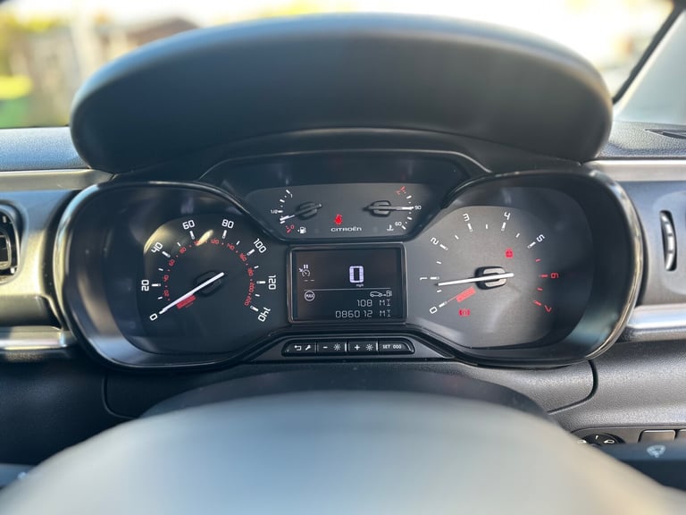 2017 Citroen C3 1.2 PureTech 82 Feel 5dr HATCHBACK Petrol Manual