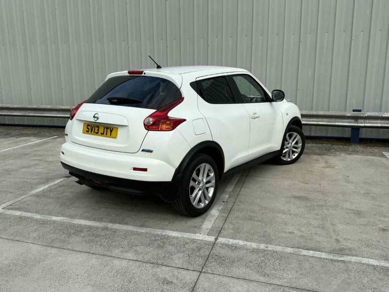 Nissan, JUKE, Hatchback, 2013, Manual, 1461 (cc), 5 doors