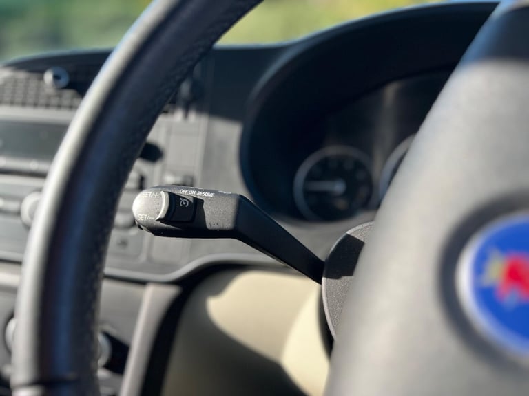 Saab 9-3 2.0T Vector 4dr Petrol Manual - Image 28