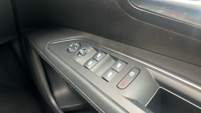 2019 Peugeot 3008 1.5 BlueHDi Allure SUV 5dr Diesel Manual Euro 6 (s/s) (130 ps) SUV Diesel Manual