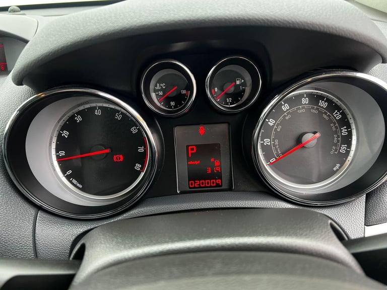 2014 Vauxhall Mokka 1.4T SE Auto 2WD Euro 5 5dr HATCHBACK Petrol Automatic
