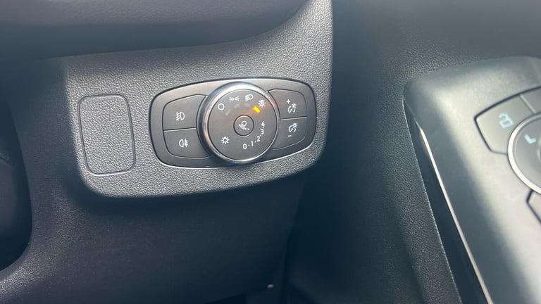 2023 Ford Puma 1.0 EcoBoost Hybrid mHEV Titanium 5dr DCT Petrol Hatchback Hatchback Petrol Automatic