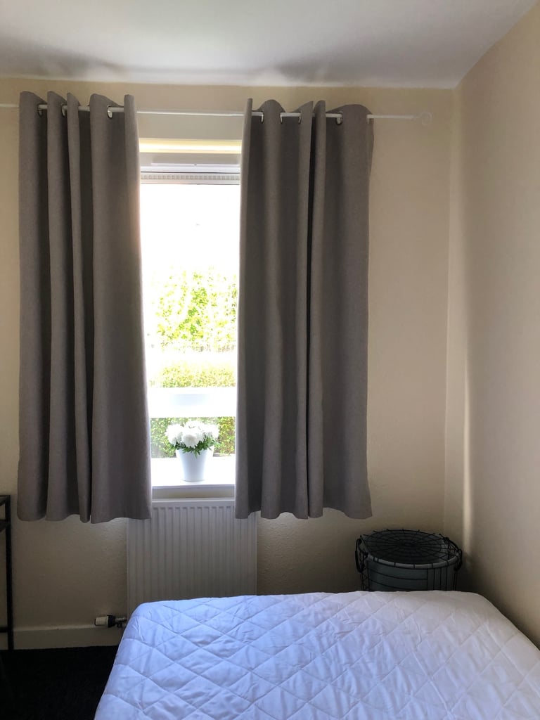 double room for rent Stenhouse 