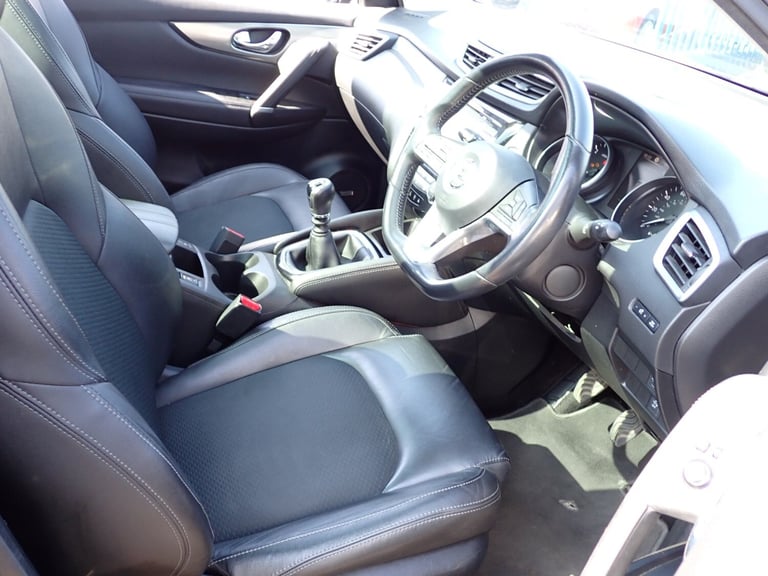 2018 Nissan Qashqai 1.5 dCi Tekna SUV 5dr Diesel Manual Euro 6 (s/s) (110 ps)