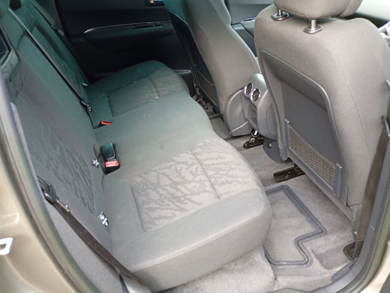 Peugeot, 3008, Hatchback, 2013, Manual, 1598 (cc), 5 doors