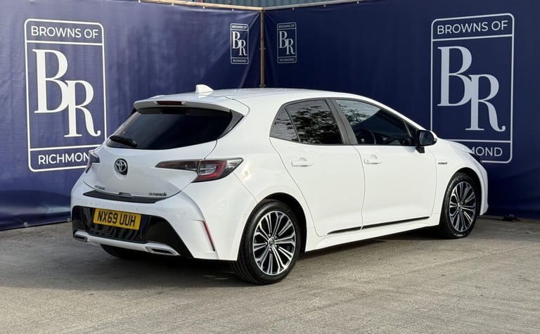 2019 Toyota Corolla 2.0 VVT-h Design Hatchback 5dr Petrol Hybrid CVT Euro 6 (s/s) (184 ps) Hatchb...